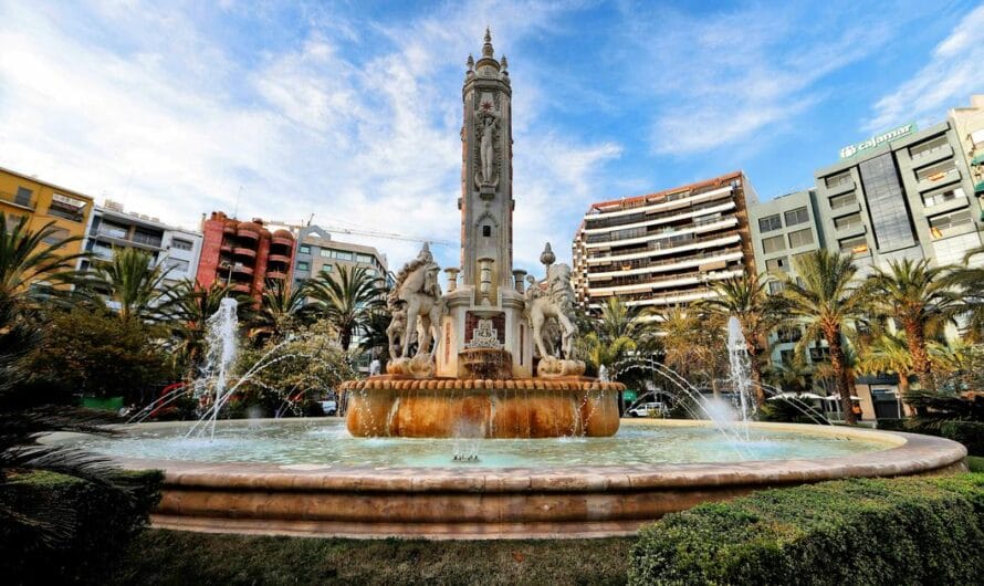 Descubre la Plaza de los Luceros